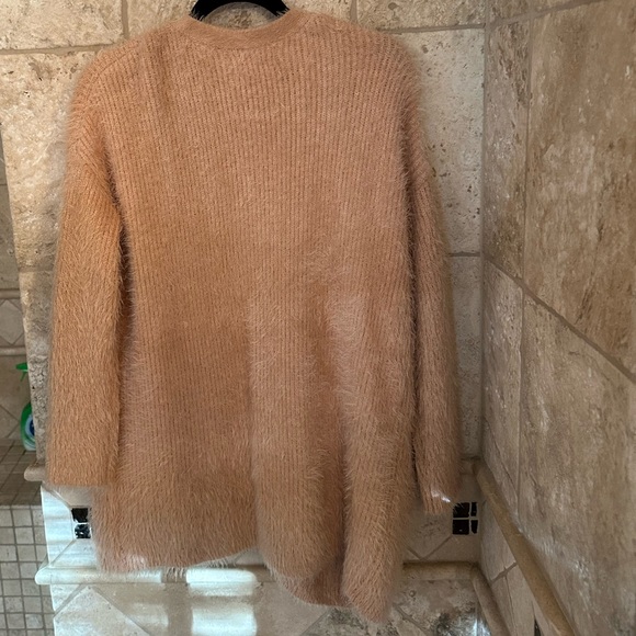 NWT Minkpink Sweater - Picture 4 of 4